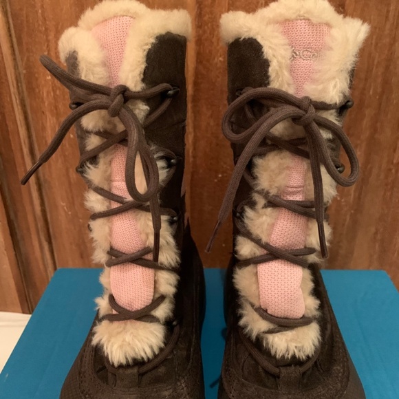 Columbia Youth Heather Canyon Snowboots Size 6 - Picture 8 of 16